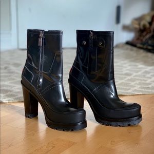 Hunter “original” heeled rainboot